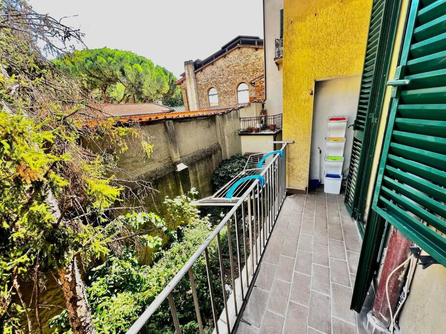 Near The Station Luxury House With Mural Florence